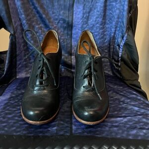 Kork-Ease Oxford Wedge Booties  9/40